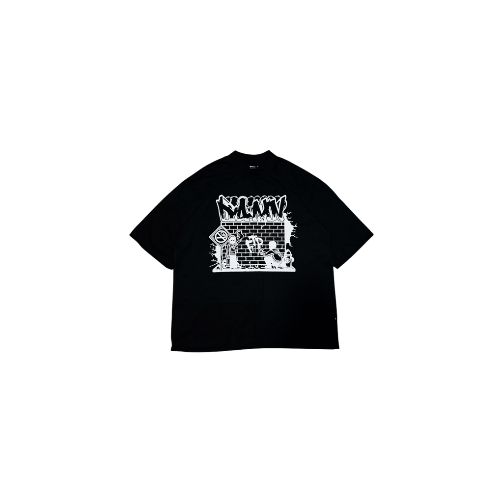 SKATER AND TAGGER TEE